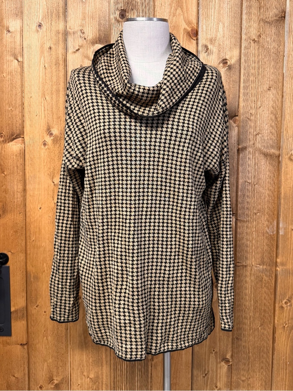 Calvin Klein Large Brown Houndstooth Oversized Tunic Lightweight Sweater - Picture 2 of 8